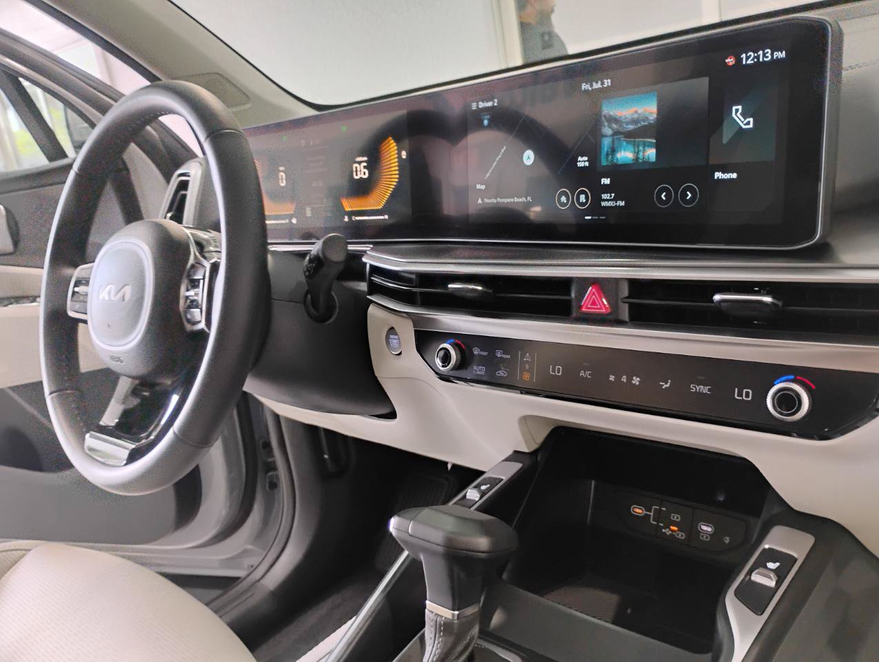Used 2025 Kia Sorento S w/ Panoramic Sunroof Package FWD image 79