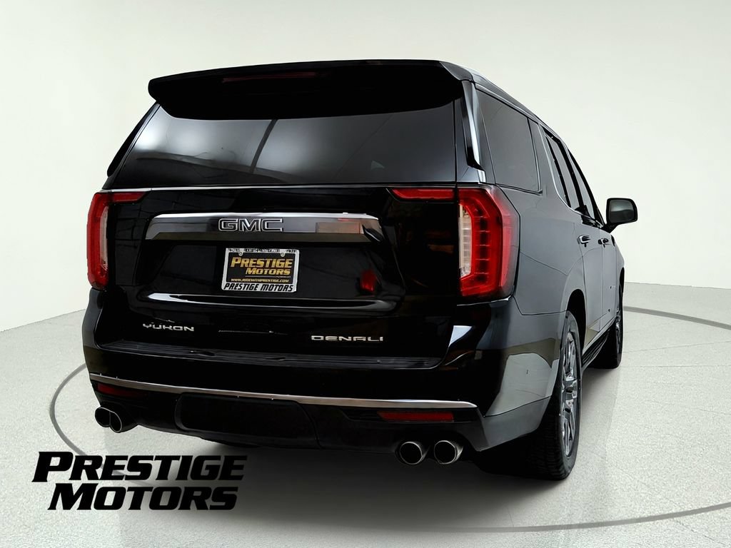 Used 2023 GMC Yukon Denali Ultimate AWD/4WD image 7
