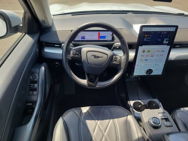 Used 2022 Ford Mustang Mach-E Select RWD image 11