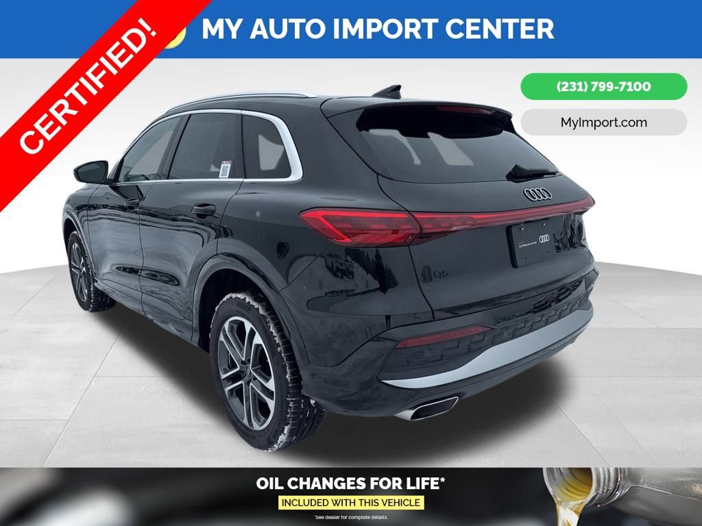 Used 2025 Audi Q5 Premium w/ Convenience Package image 5