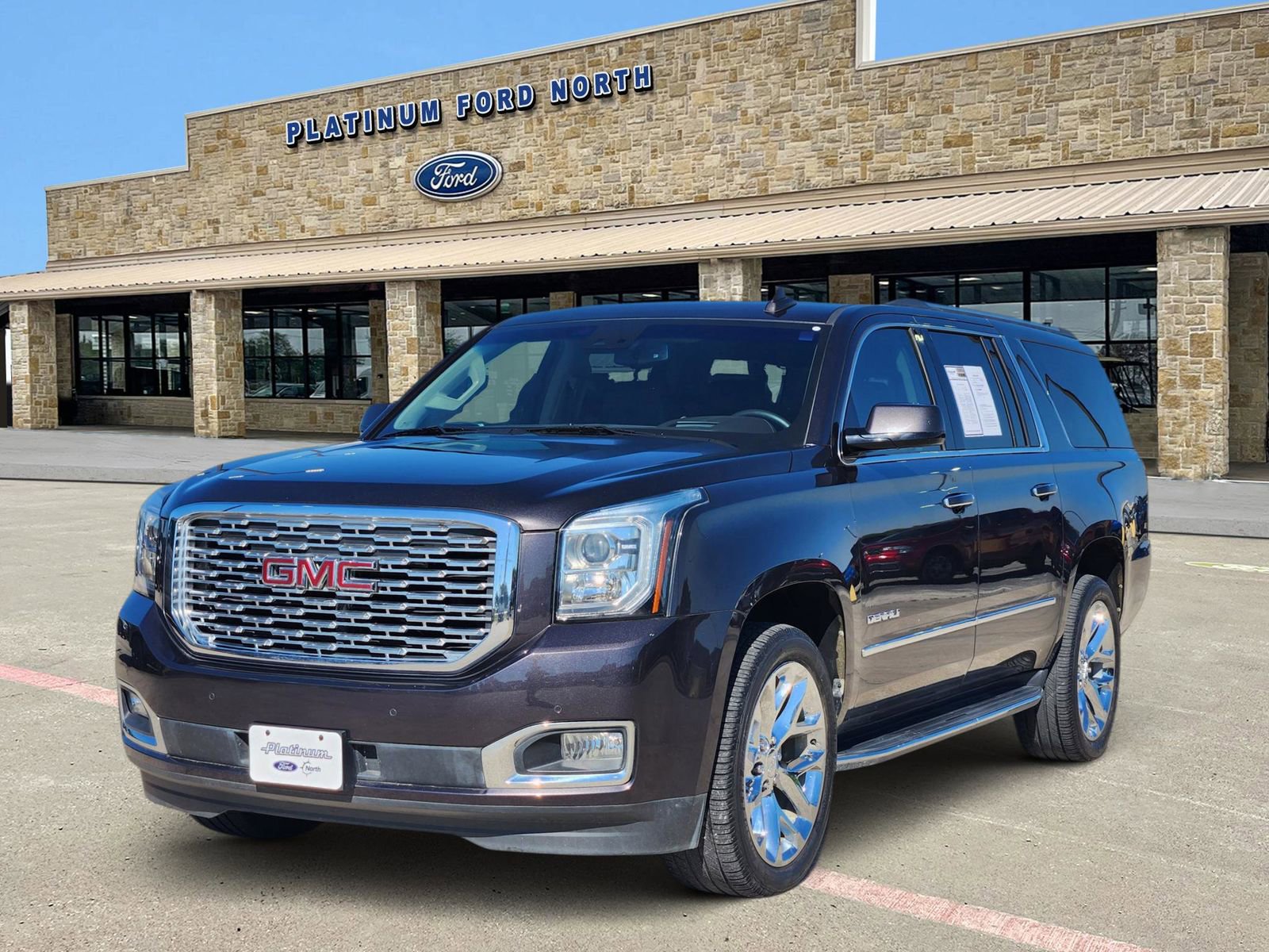 Used 2018 GMC Yukon XL Denali w/ Open Road Package AWD/4WD image 2