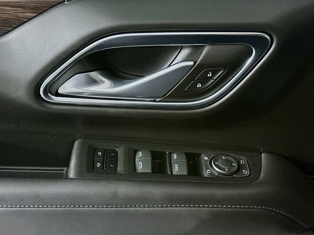 Used 2022 Chevrolet Tahoe LT w/ Luxury Package RWD image 18