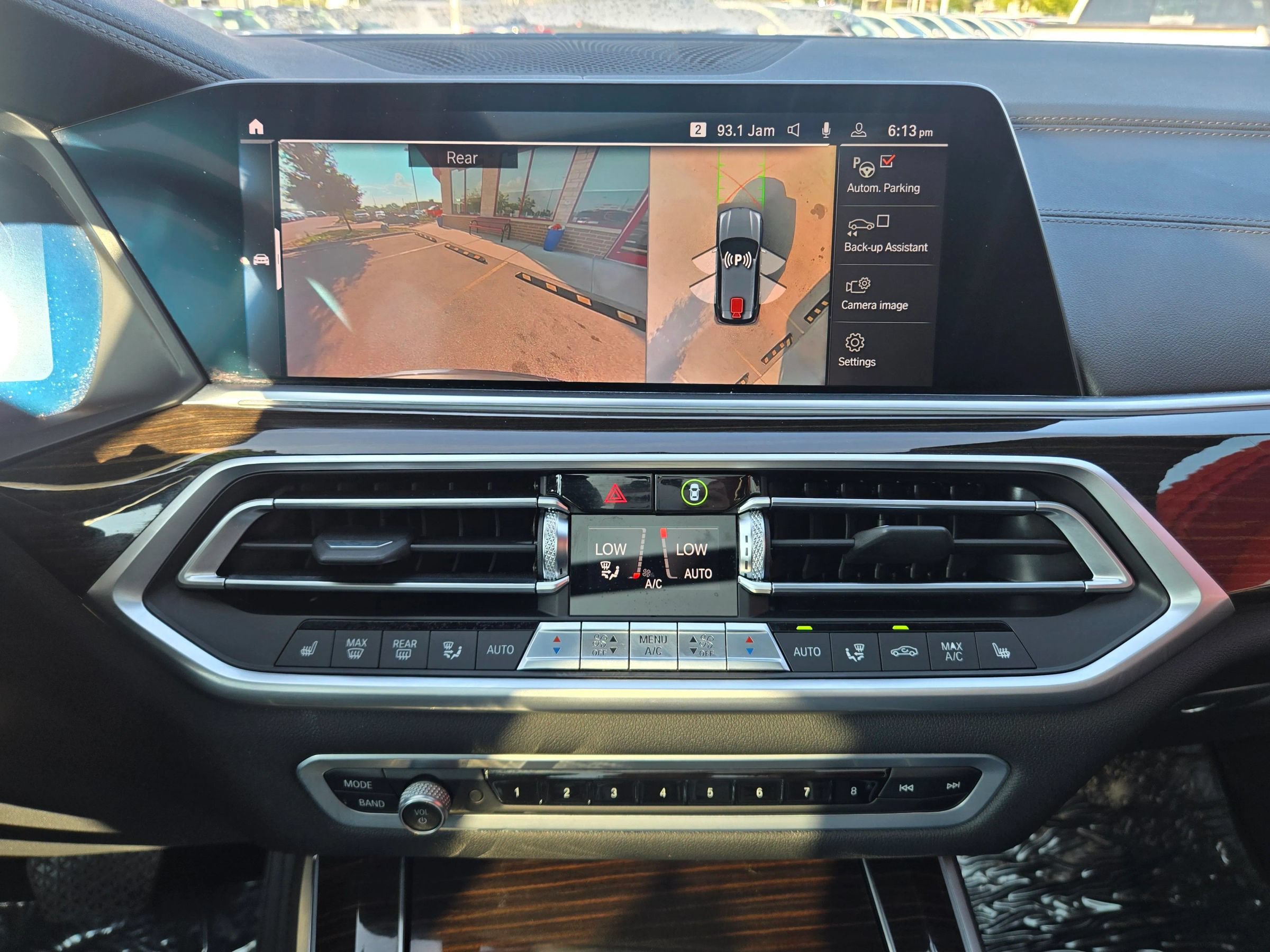 Used 2020 BMW X5 xDrive40i w/ Convenience Package AWD/4WD image 17
