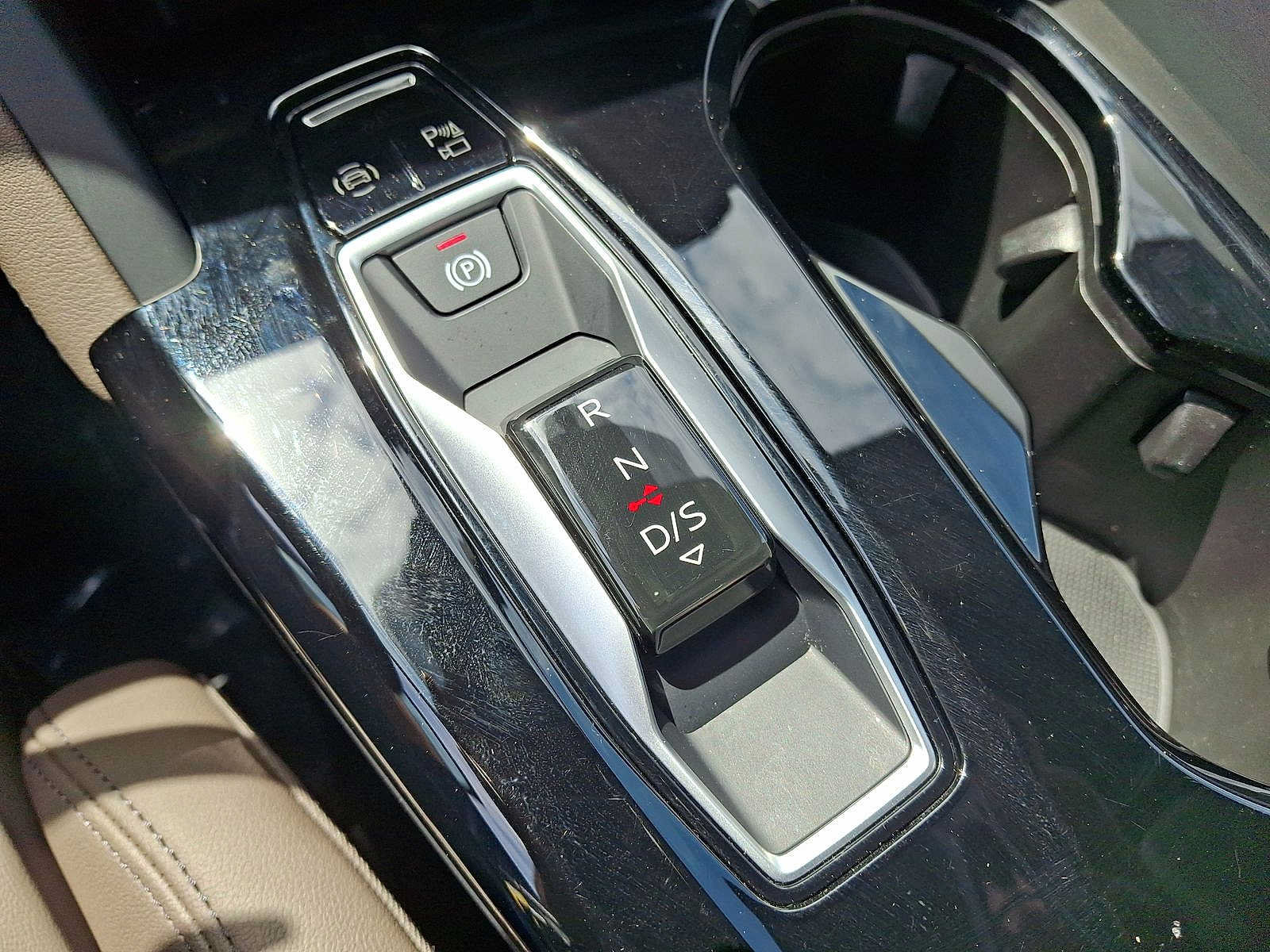 Used 2025 Audi Q5 Premium w/ Premium Plus AWD/4WD image 18
