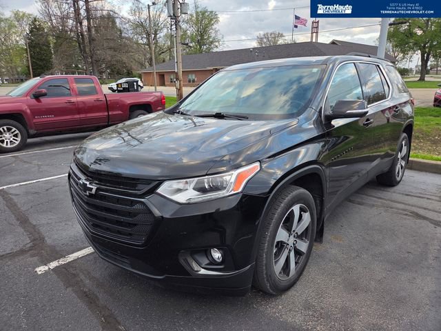 Used 2021 Chevrolet Traverse LT w/ LT Premium Package image 1