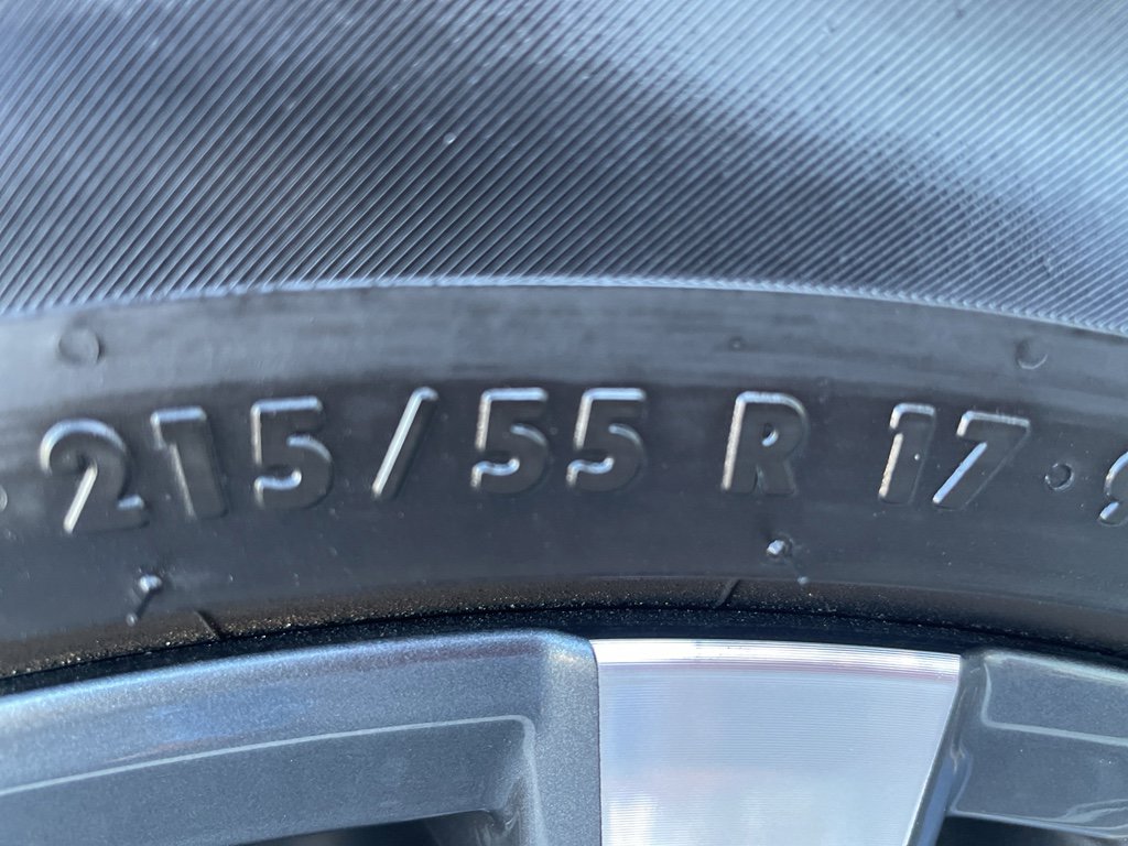 Used 2024 Nissan Altima 2.5 SV image 25