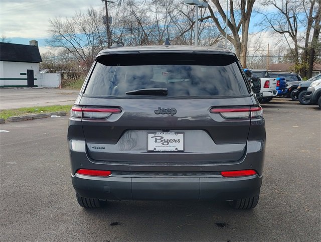 New 2025 Jeep Grand Cherokee L Altitude image 35