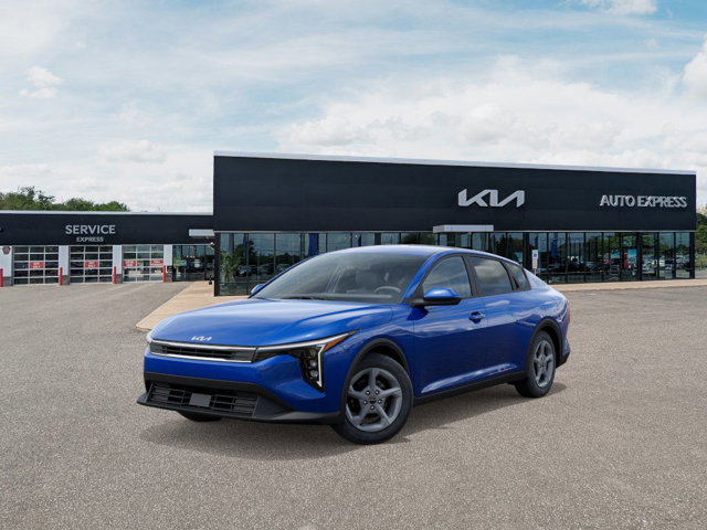 New 2025 Kia K4 LXS