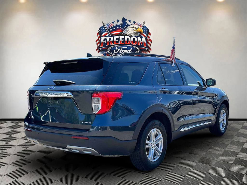 Used 2022 Ford Explorer XLT w/ Equipment Group 202A AWD/4WD image 6