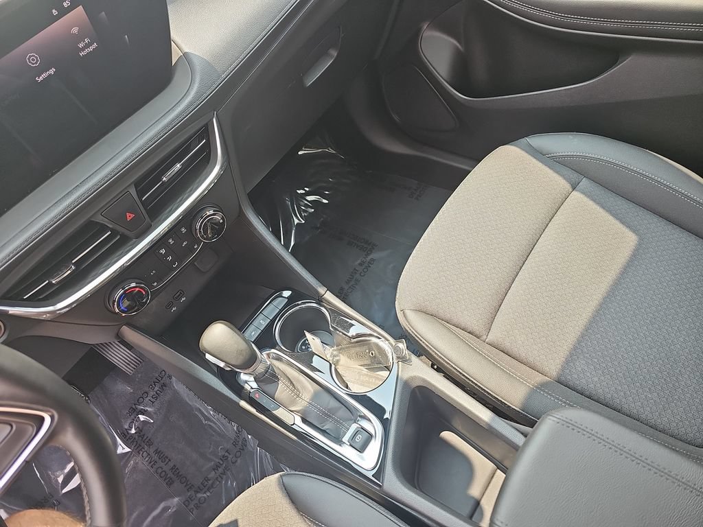 Certified 2024 Buick Encore GX Preferred w/ Comfort Package FWD image 27