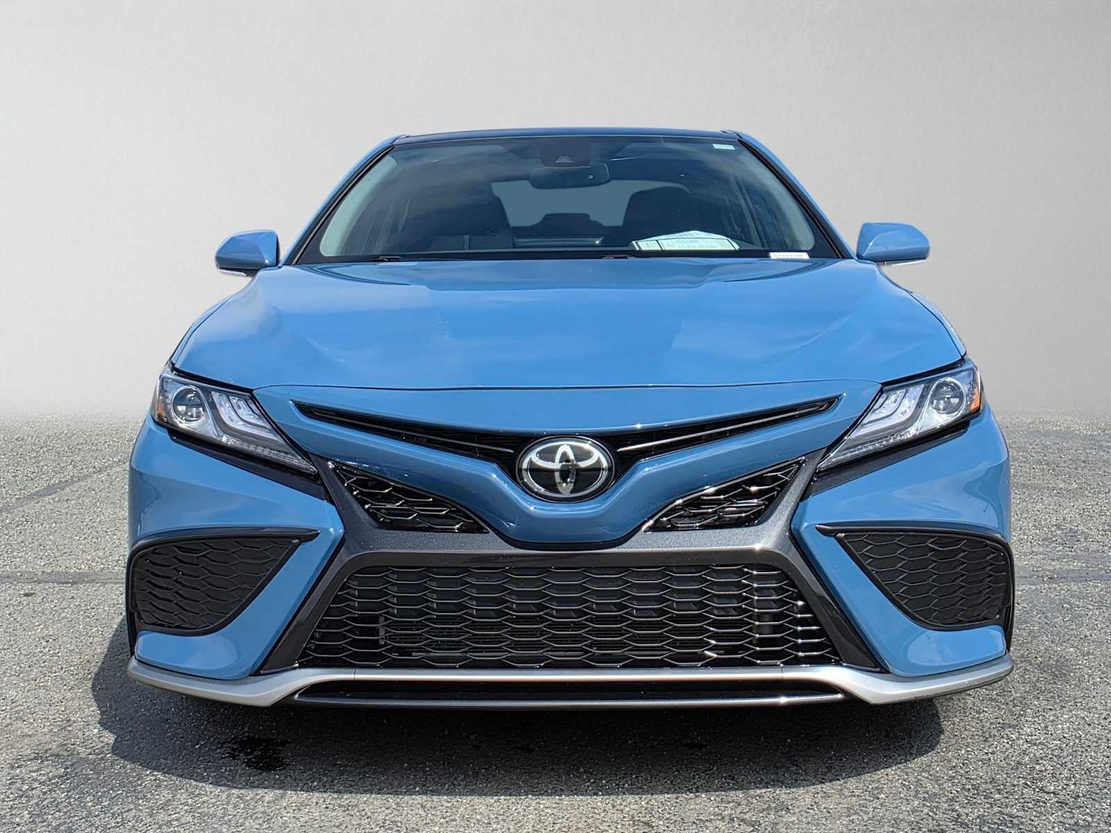 Used 2024 Toyota Camry XSE w/ Cold Weather Package AWD/4WD image 8