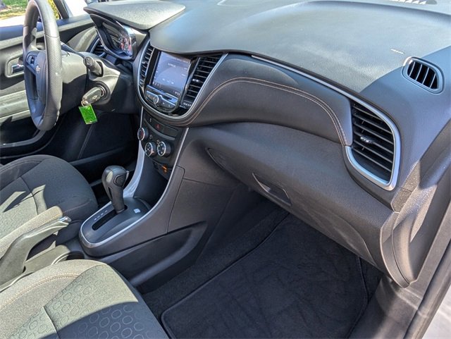 Used 2022 Chevrolet Trax LS w/ Tint and Cruise Package image 13