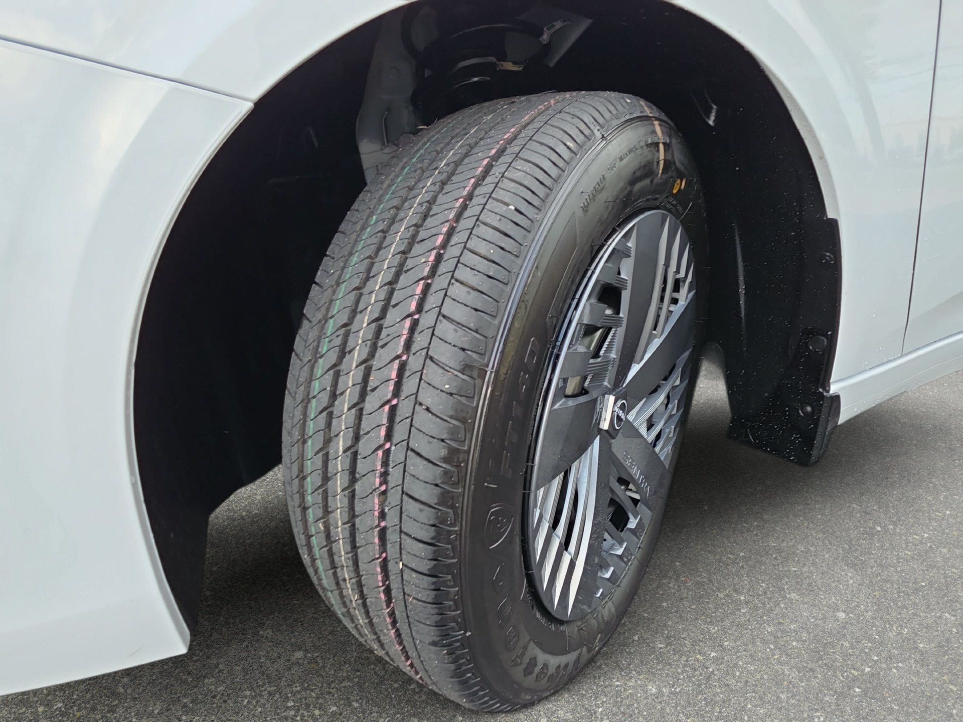 New 2027 Nissan Sentra S w/ Floor Mat Package FWD image 29