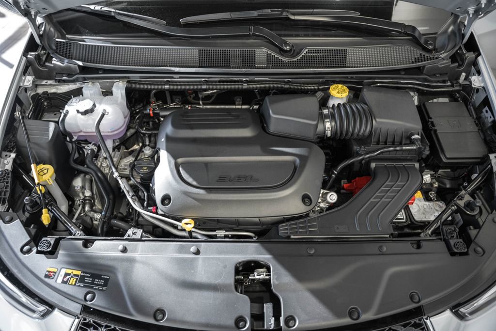 New 2026 Chrysler Pacifica Select image 14