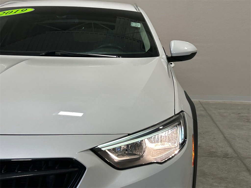 Used 2019 Buick Regal Preferred image 10