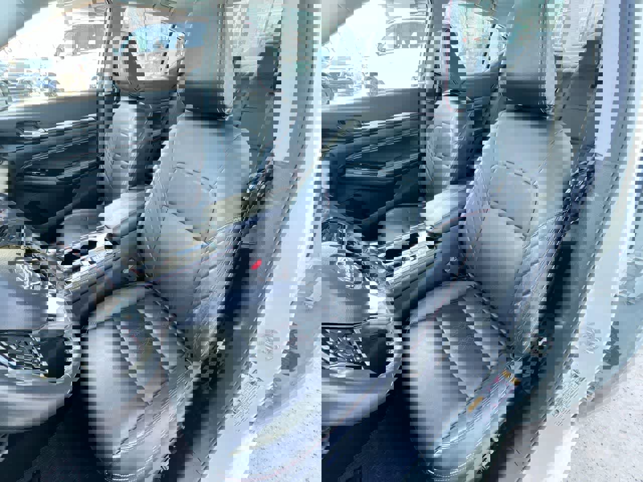 Used 2023 Nissan Altima 2.5 SR w/ SR Premium Package image 11