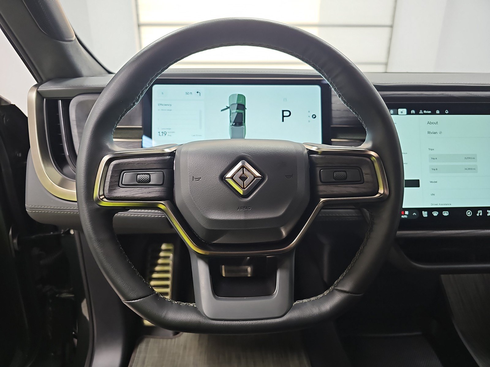 Used 2022 Rivian R1T Adventure AWD/4WD image 26