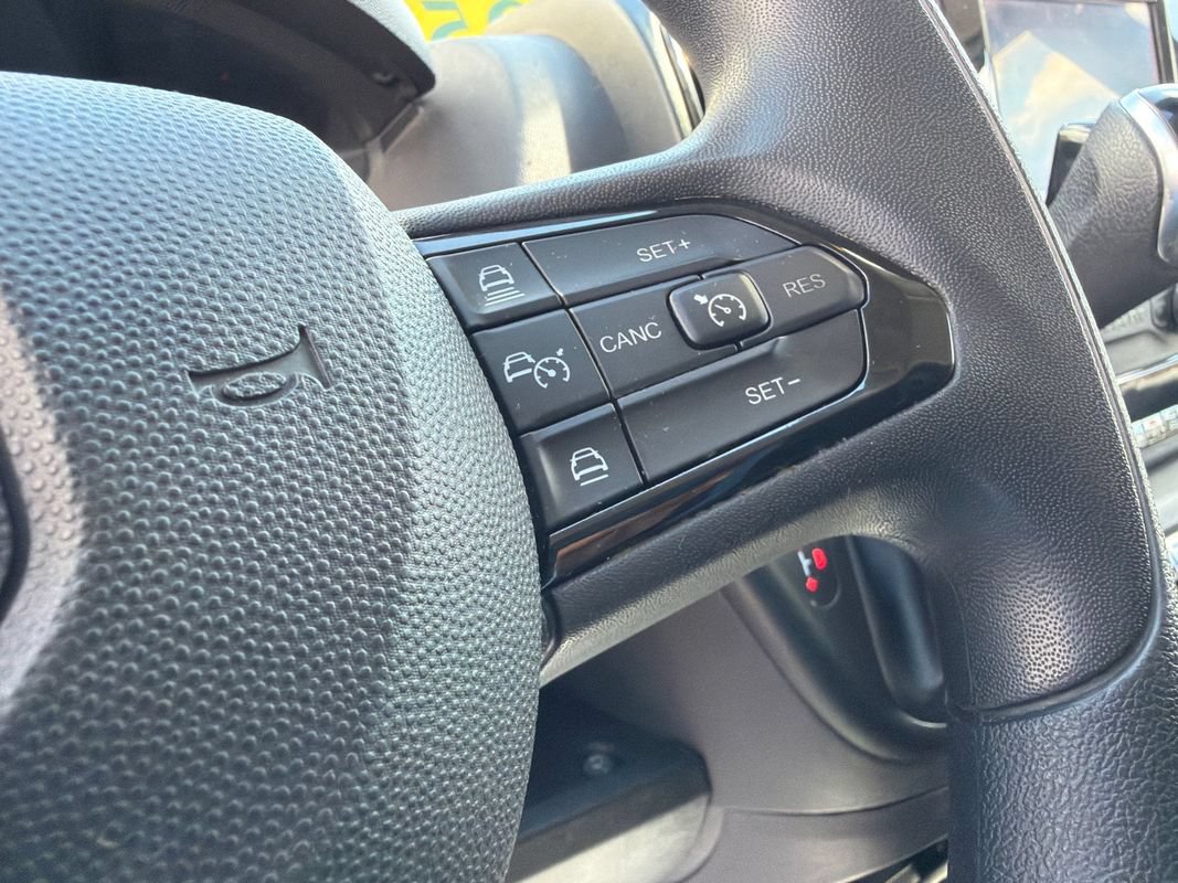Used 2025 RAM ProMaster 2500 w/ Convenience Group FWD image 13