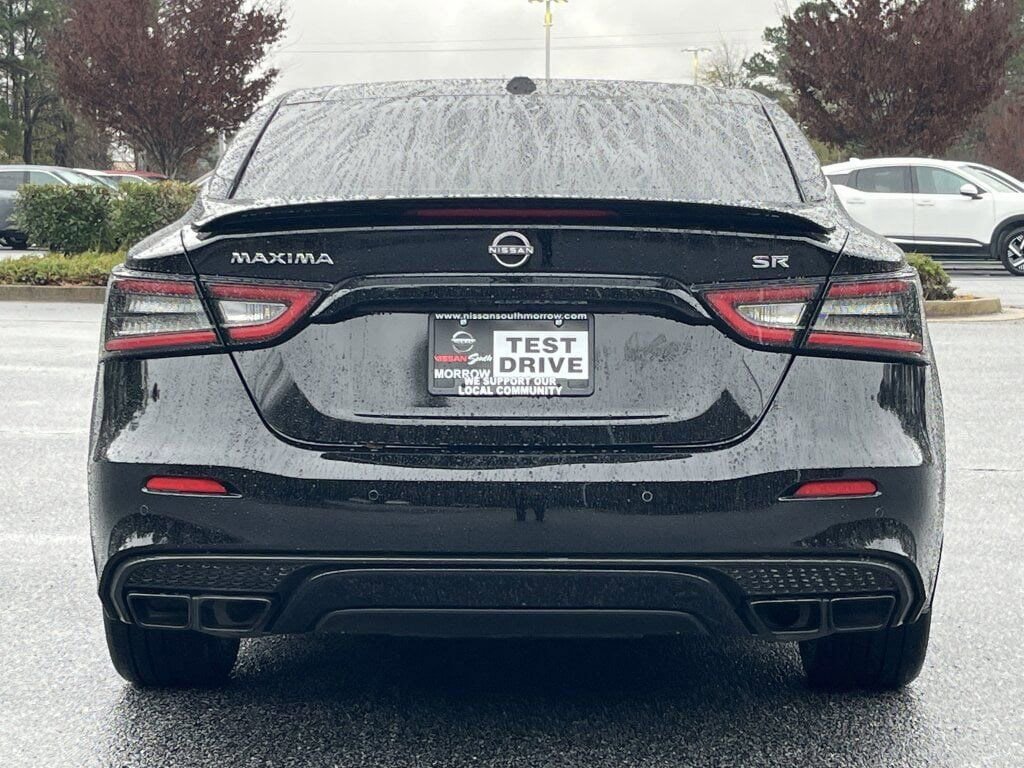 Certified 2023 Nissan Maxima SR w/ Sport Mat Group image 24