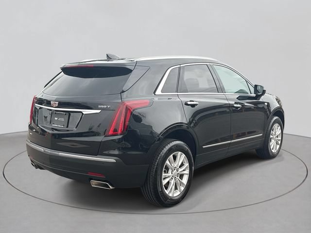Certified 2024 Cadillac XT5 Luxury w/ LPO, Floor Liner Package AWD/4WD image 5
