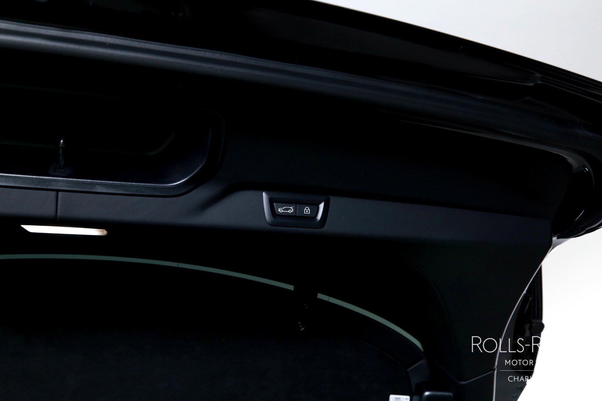 New 2026 Rolls-Royce Cullinan image 25