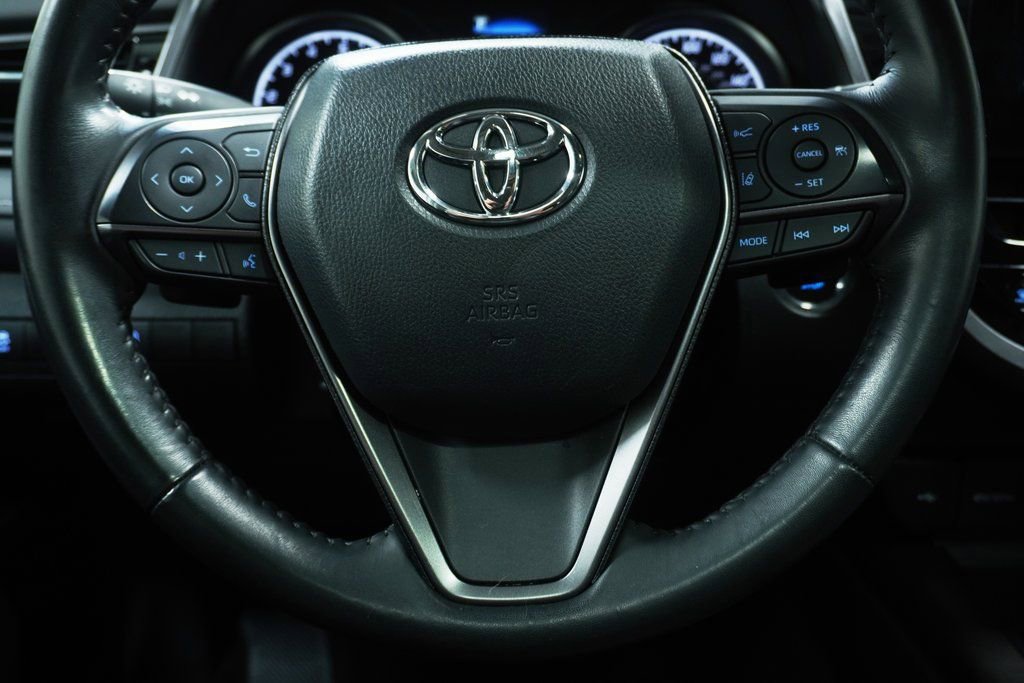 Used 2023 Toyota Camry SE w/ Convenience Package image 15