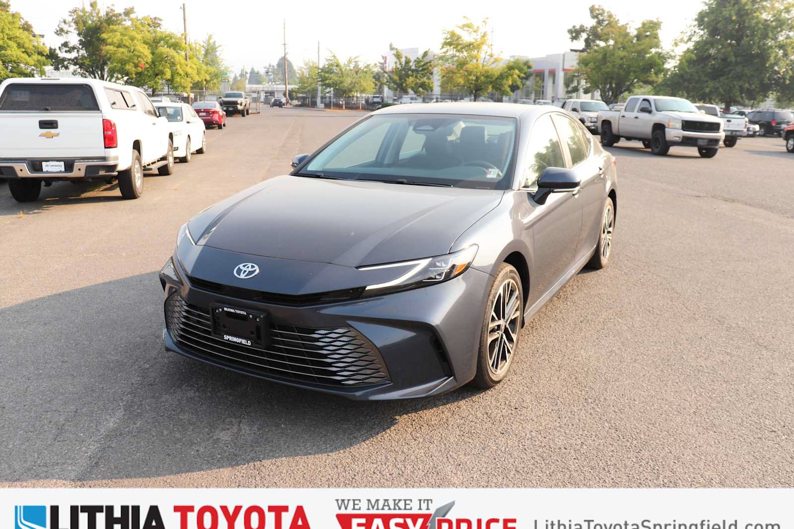 Used 2026 Toyota Camry XLE AWD/4WD image 1