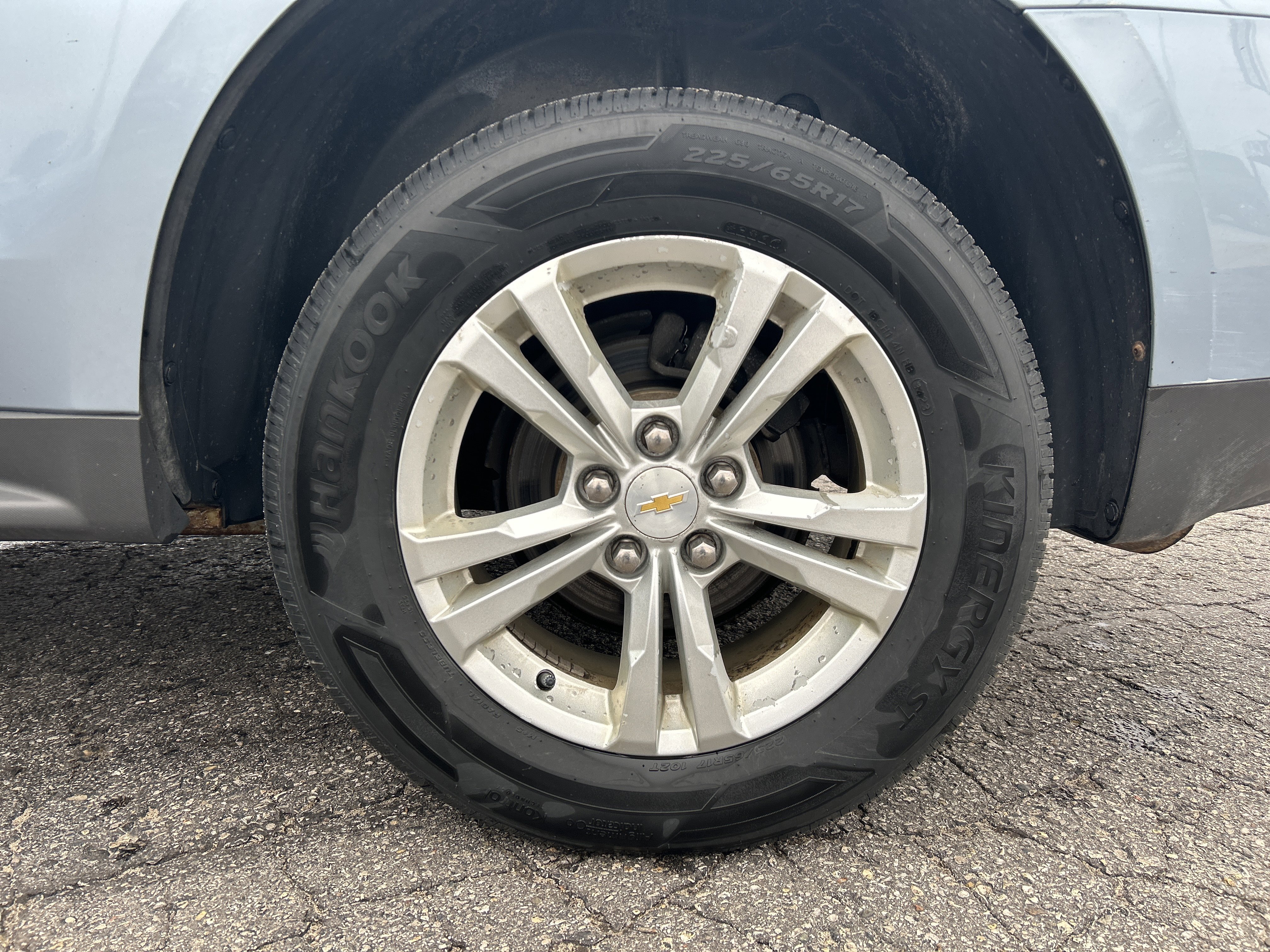 Used 2014 Chevrolet Equinox LS image 25