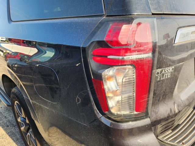 Used 2024 Chevrolet Suburban LS AWD/4WD image 6
