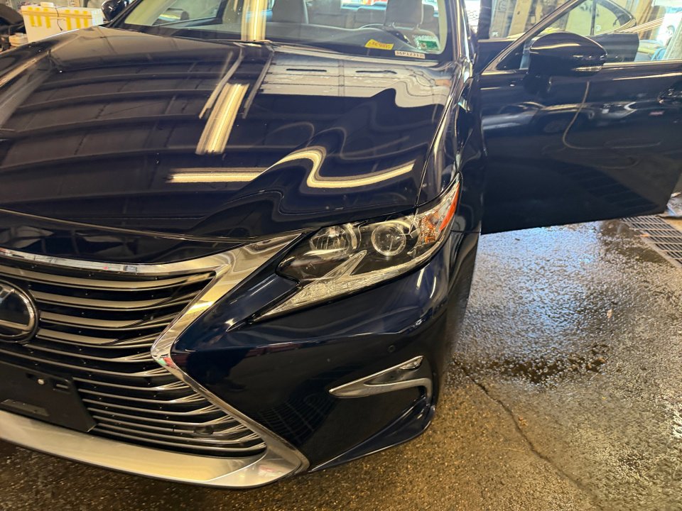 Used 2018 Lexus ES 350 w/ Premier Package FWD image 30