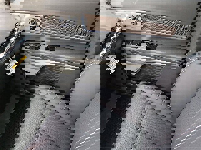 New 2026 Cadillac Vistiq Sport w/ LPO, Floor Liner Package image 18