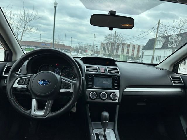 Used 2016 Subaru Crosstrek 2.0i Premium image 3