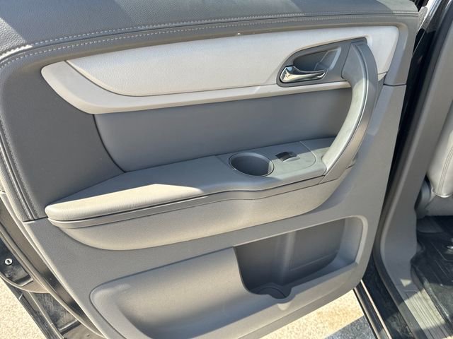 Used 2015 Chevrolet Traverse LT image 45