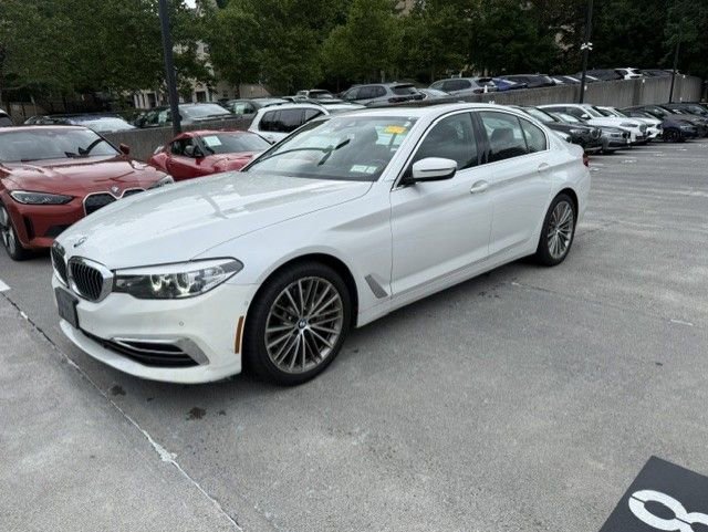 Used 2019 BMW 530i xDrive w/ Premium Package AWD/4WD image 1