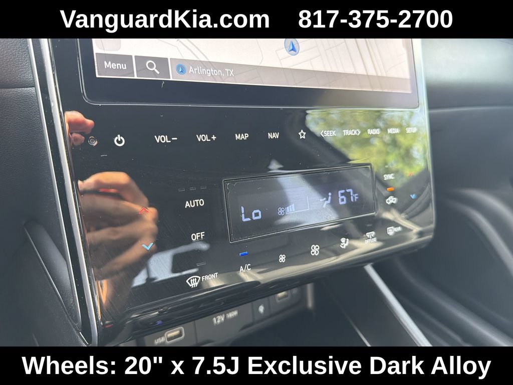 Used 2024 Hyundai Santa Cruz Night AWD/4WD image 19