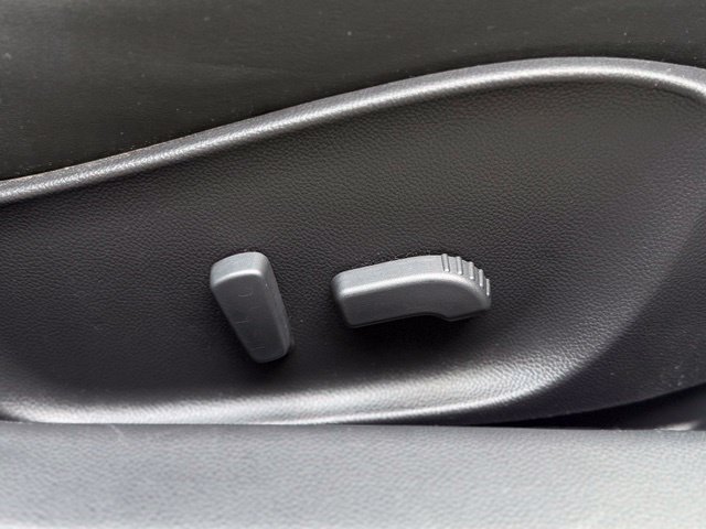Used 2012 INFINITI G37 Journey w/ Premium Pkg RWD image 20