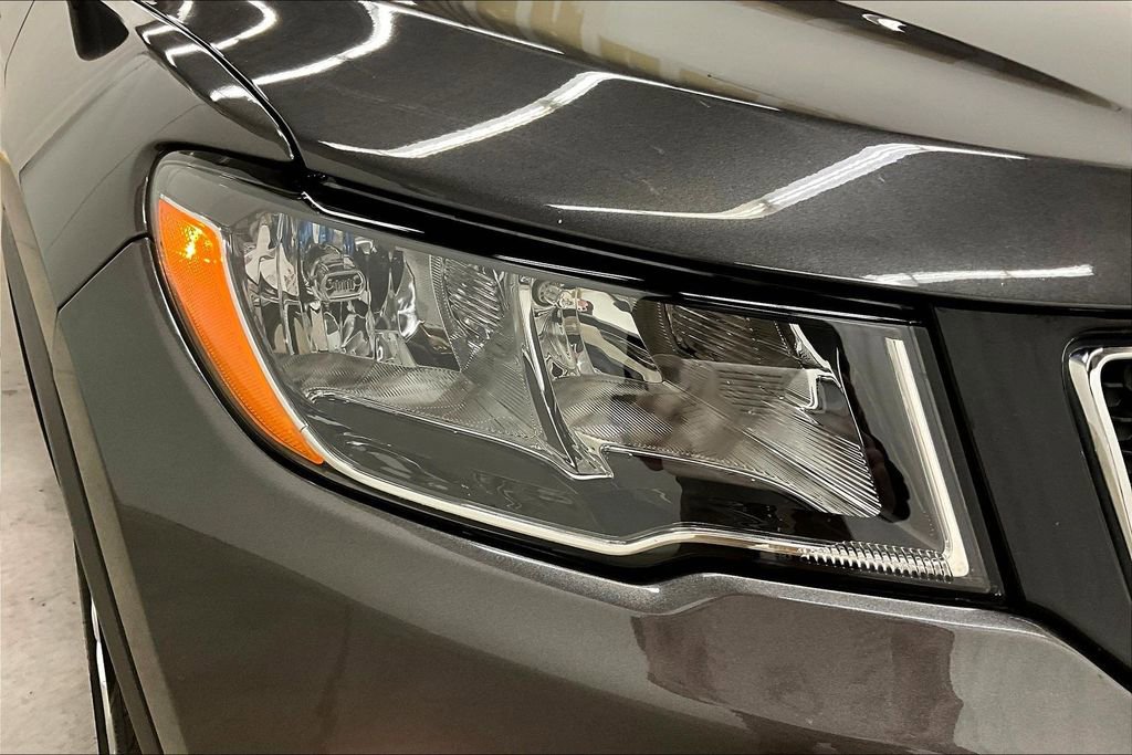 Used 2020 Jeep Compass Sport w/ Cold Weather Group image 31