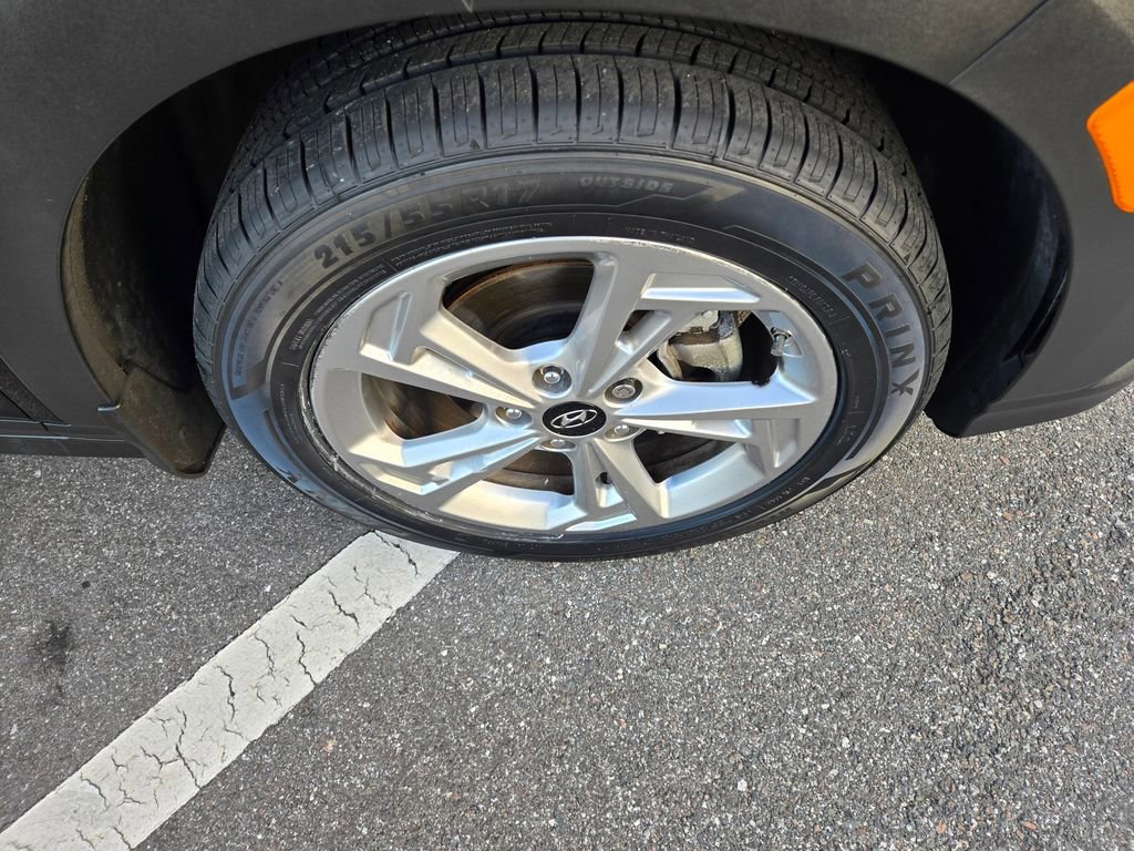 Used 2022 Hyundai Kona SEL image 11