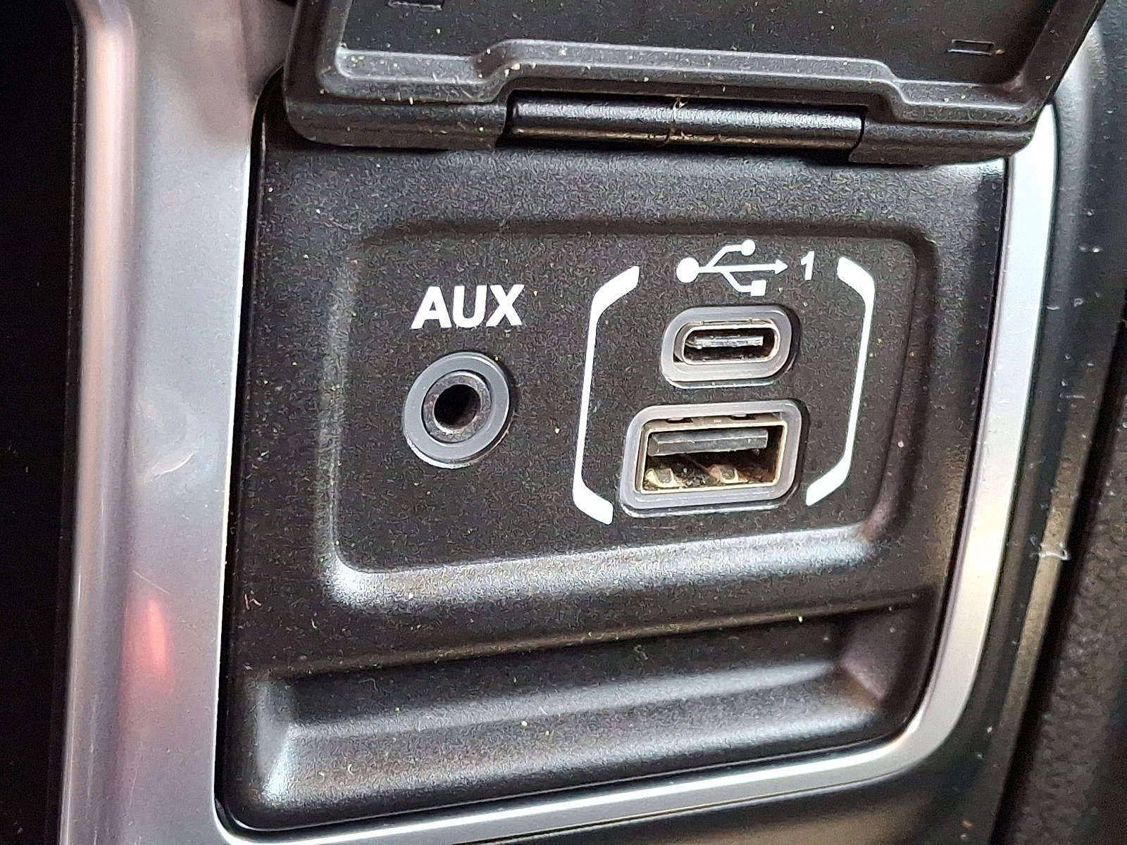 Used 2018 Jeep Wrangler Unlimited Sport AWD/4WD image 24
