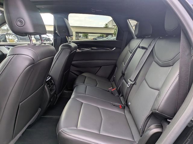 Certified 2025 Cadillac XT5 Premium Luxury AWD/4WD image 12