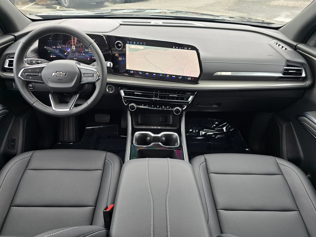 New 2026 Chevrolet Traverse LT w/ Midnight/Sport Edition FWD image 6