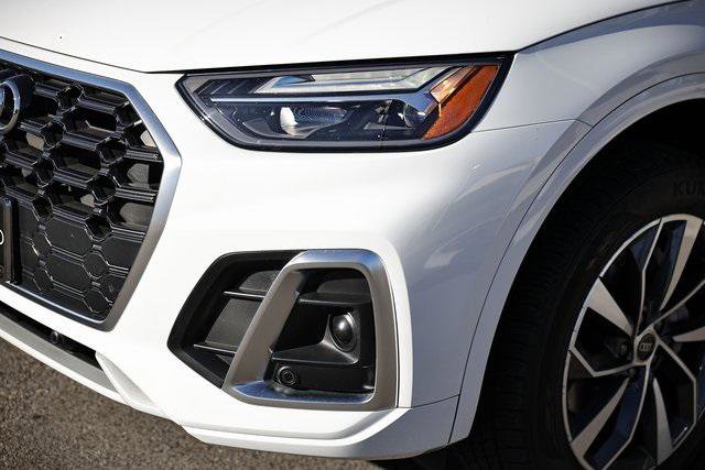 Certified 2025 Audi Q5 2.0T Premium Plus w/ Premium Plus Package image 12