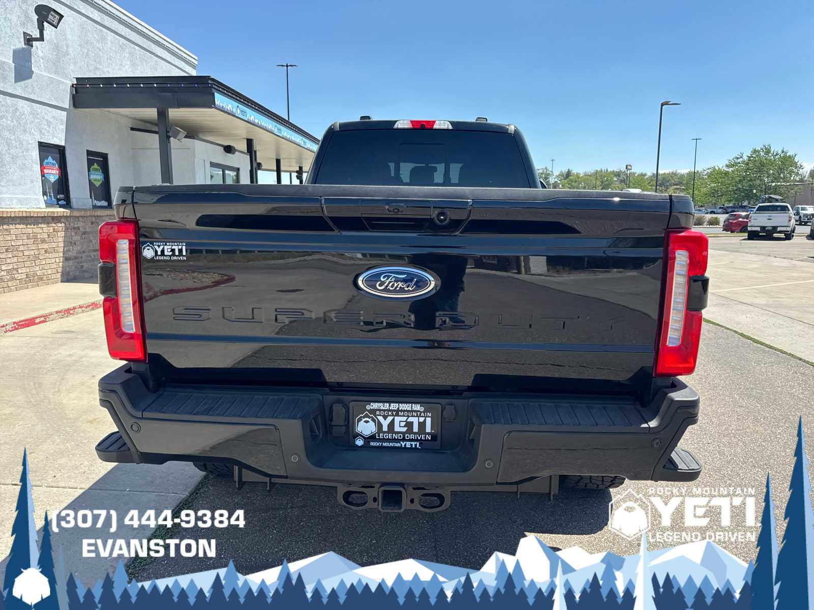 Used 2024 Ford F350 Lariat w/ Sport Appearance Package image 4