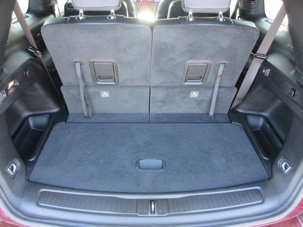 Used 2025 Jeep Grand Cherokee L Limited w/ Trailer Tow Package image 12