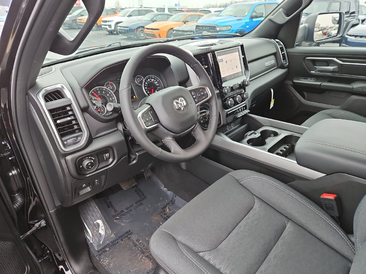 New 2026 RAM 1500 Big Horn AWD/4WD image 17