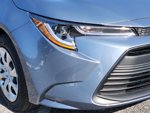 New 2027 Toyota Corolla LE FWD image 7