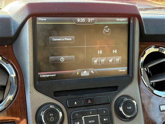 Used 2016 Ford F450 King Ranch w/ King Ranch w/Chrome Package image 24