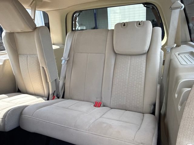Used 2015 Ford Expedition EL XL w/ Equipment Group 101B AWD/4WD image 11