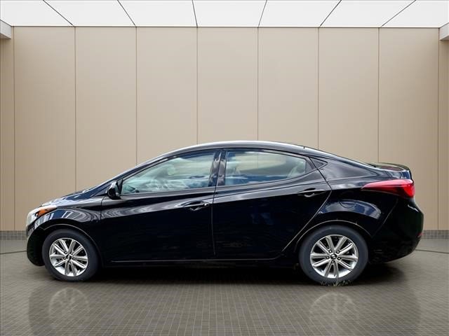 Used 2016 Hyundai Elantra SE w/ Option Group 02 FWD image 21