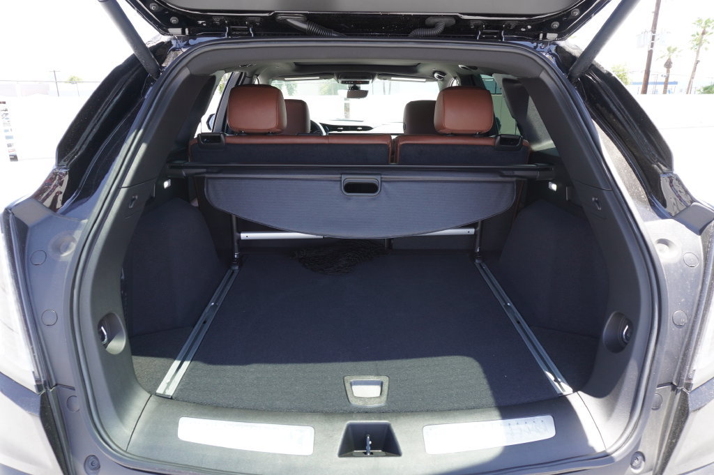 New 2025 Cadillac XT5 Sportv w/ Technology Package AWD/4WD image 8